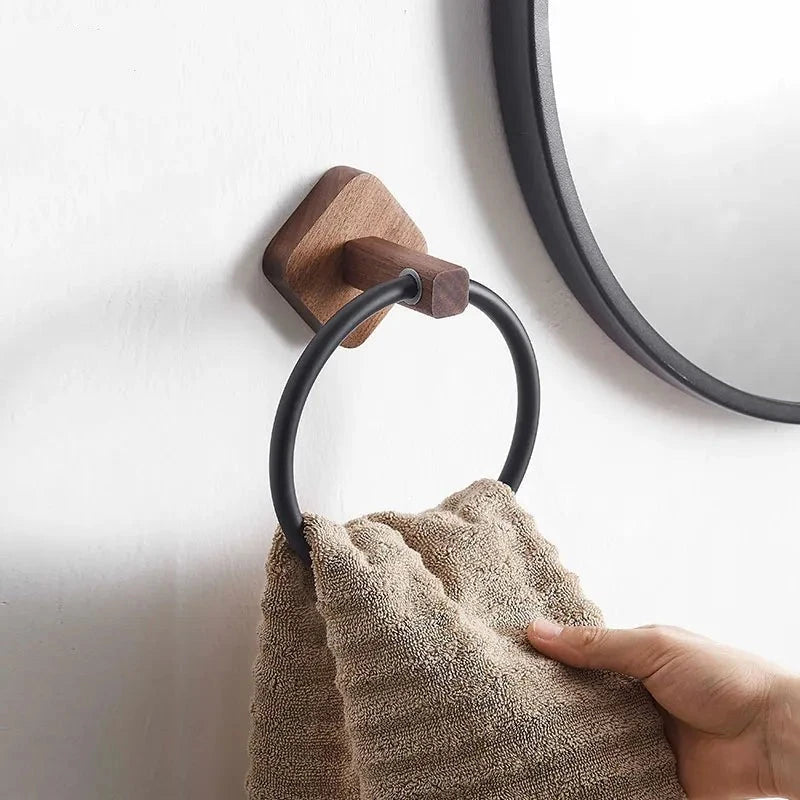 Suporte de Madeira para Toalha de Rosto