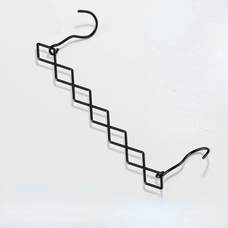 Cabides Mágicos Dobráveis para Economia de Espaço